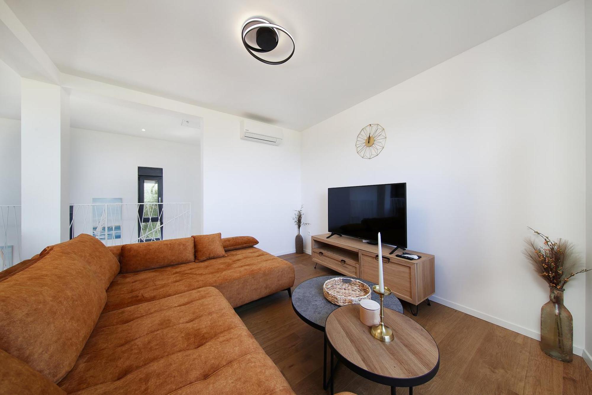 Apartment Anni-Free Parking&Evcharger-24H Self Check-In Opric Экстерьер фото