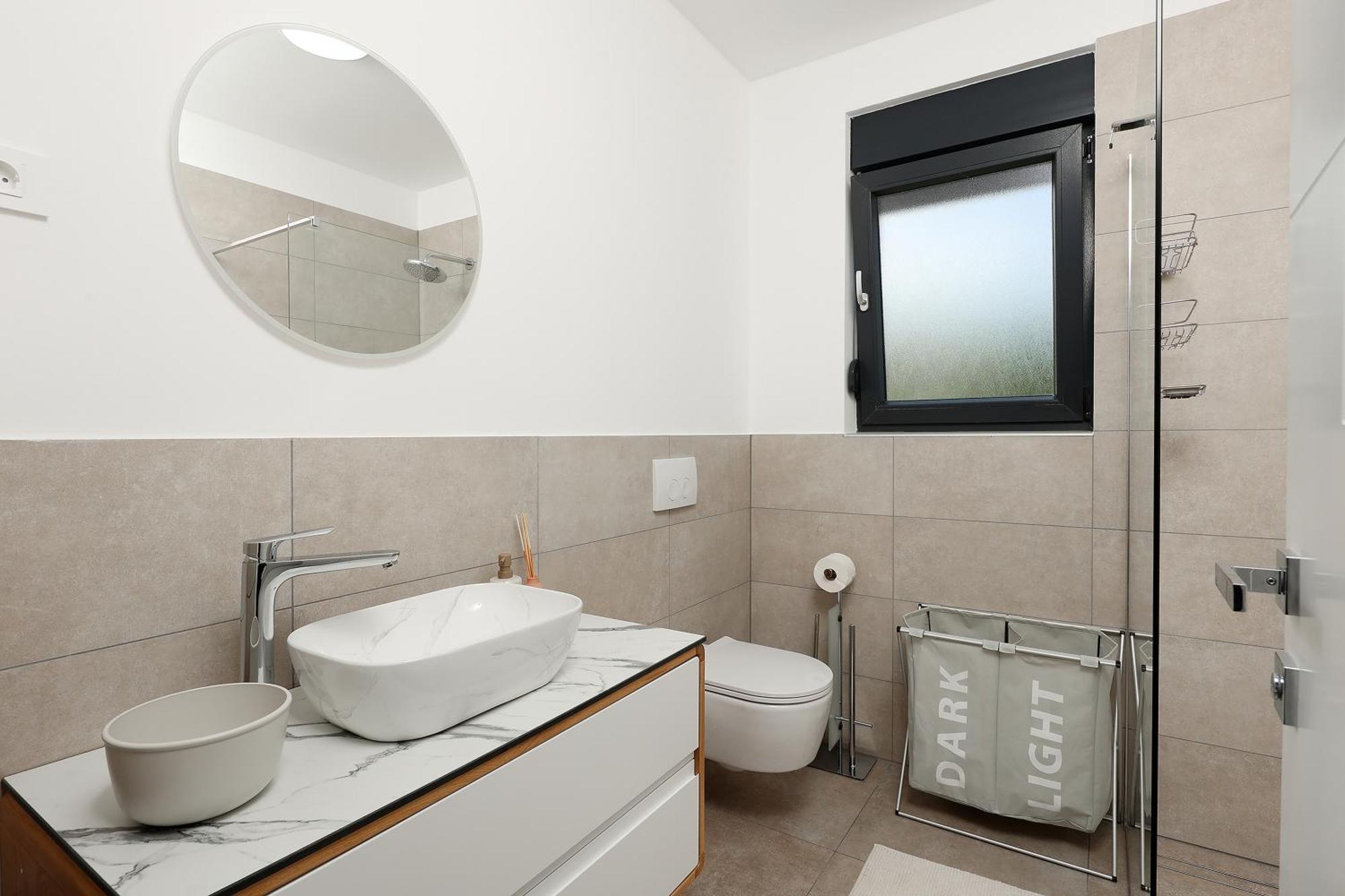 Apartment Anni-Free Parking&Evcharger-24H Self Check-In Opric Экстерьер фото